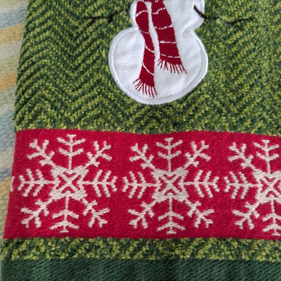 ๐๏ธ BUNDLE ONLY โข St. Nicholas Square Snowman โ Holiday Hand Towel - Picture 3 of 7